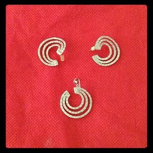 Pendant and earrings 925